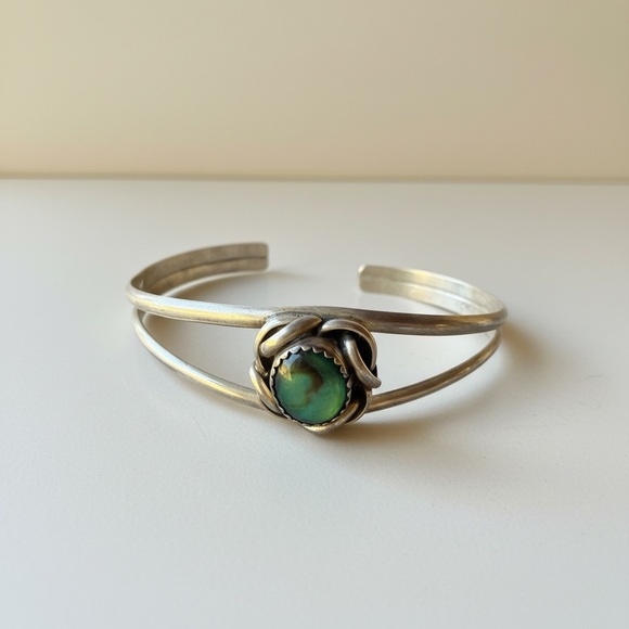 925 Sterling Silver Jewelry - Sterling Silver Cuff Bracelet with Green Turquoise Accent